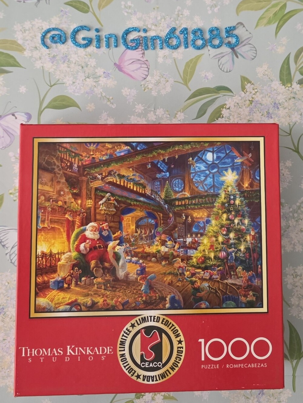 NIB Thomas Kinkade Festive Hearth Christmas Puzzle – Red, Green, Gold